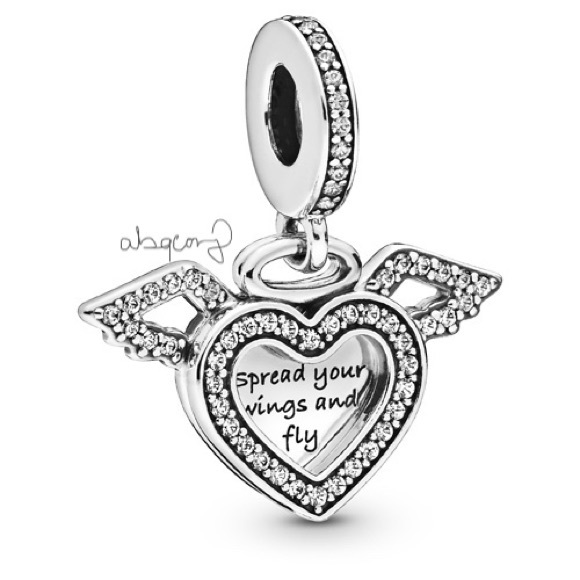 EUC Pandora 798485C01 Sterling Silver Heart & Angel Wings Dangle Charm w/ CZ’s - Picture 1 of 13